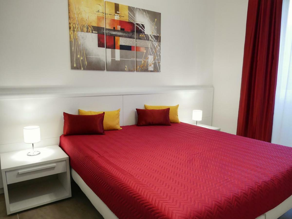 Denza Apartments كاستيلاّماري دي ستا المظهر الخارجي الصورة
